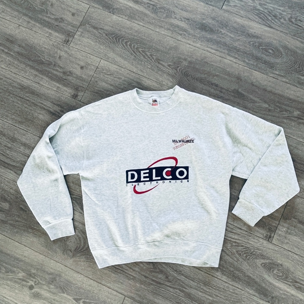 Vintage Delco Electronics crewneck gray sweater.